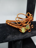 Green Clear Curl Wrap Stone